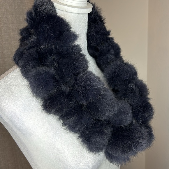SAKS FIFTH AVENUE | 100% Rabbit Fur Scarf - Picture 2 of 4